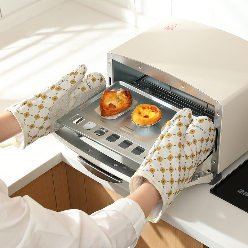 Non-Slip Heat-Resistant Cotton Oven Gloves